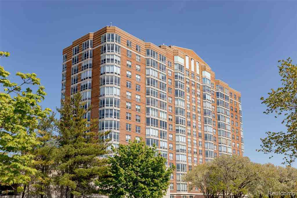Condo For Sale - 250 E Harbortown Drive  #508<br/> Detroit, MI 48207