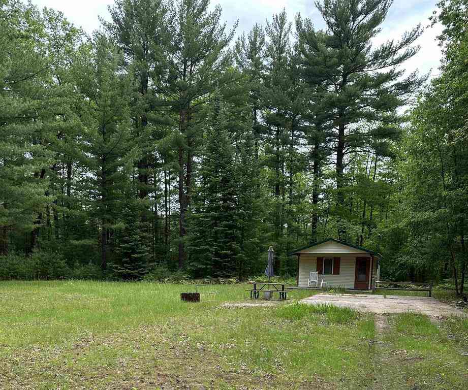 Homes For Sale - 1980 4th Oak Street <br/> Prescott, MI 48756