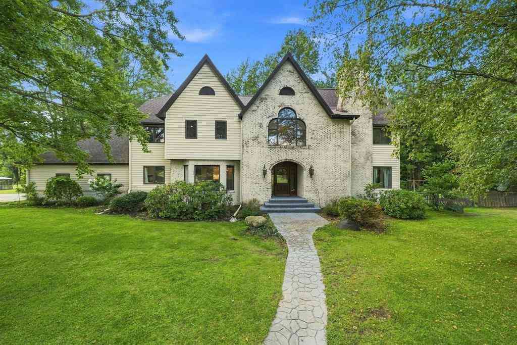 Homes For Sale - 8550 S 35 Road <br/> Wexford County, Cadillac, MI 49601