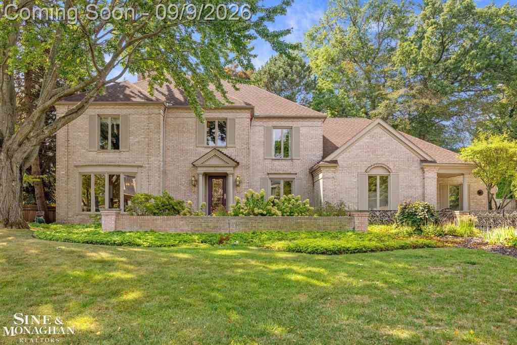 Homes For Sale - 17 Belle Meade Street <br/> Grosse Pointe Shores, MI 48236