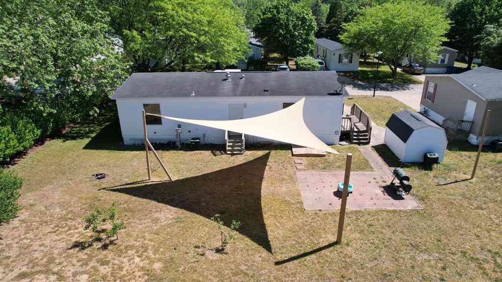 Homes For Sale - 14519 Lemontree Lane <br/> West Olive, MI 49460