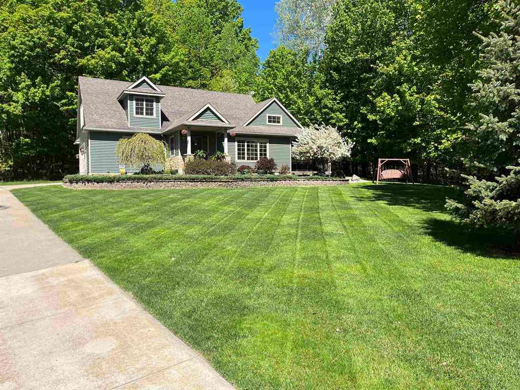 Homes For Sale - 5631 Brassie Court <br/> Gladwin, MI 48624