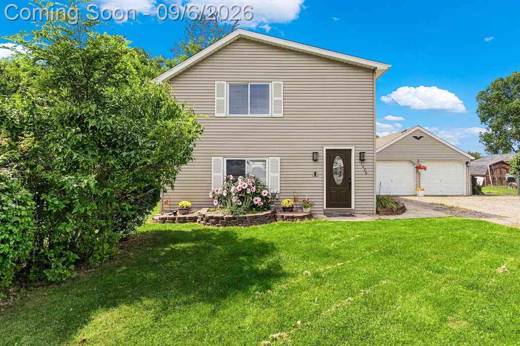 Homes For Sale - 1426 S Pearce Street <br/> Shiawassee County, Owosso, MI 48867
