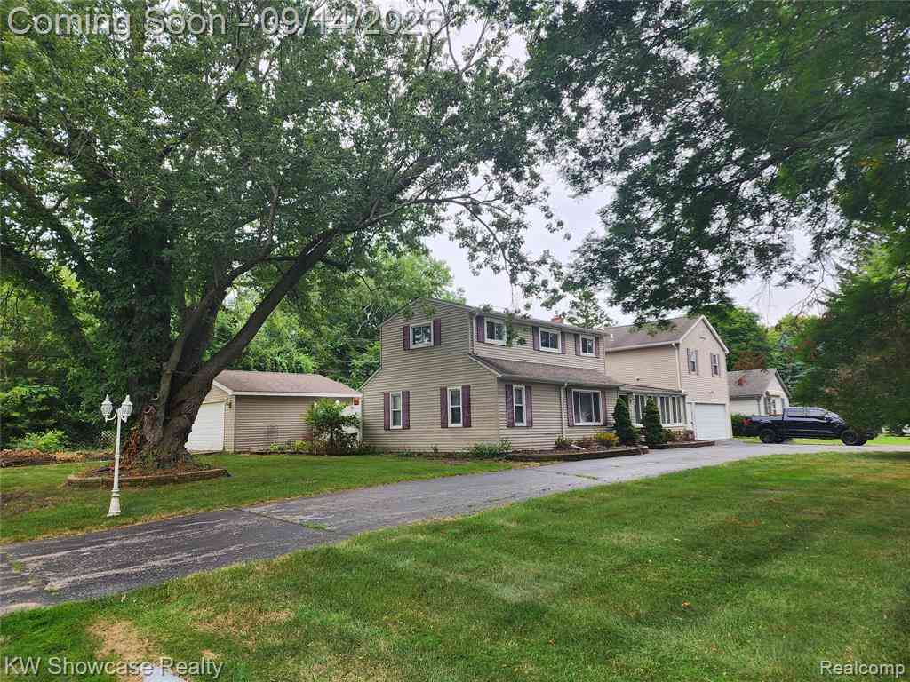 Homes For Rent - 3913 Donley Avenue <br/> Rochester, MI 48309