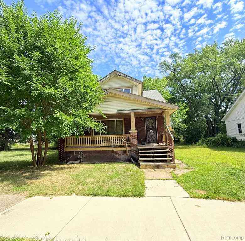 Homes For Sale - 19714 Irvington Street <br/> Highland Park, MI 48203