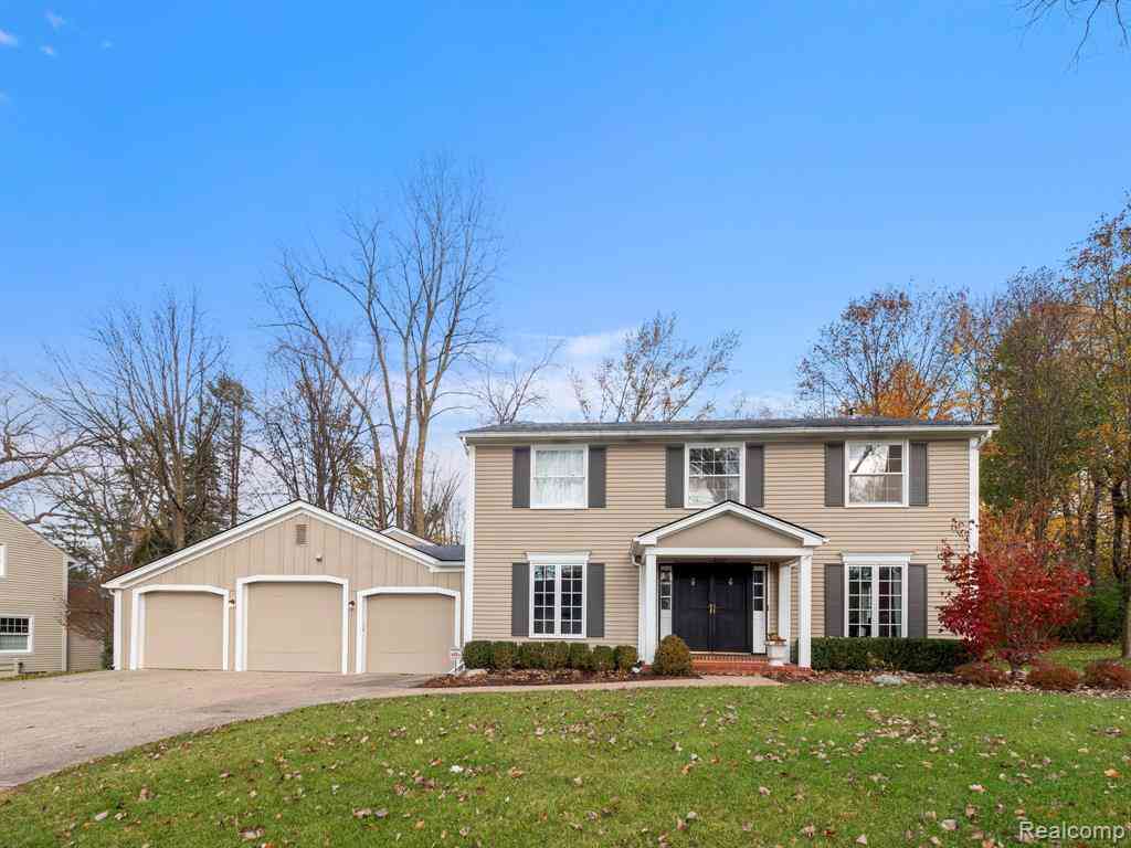 Homes For Rent - 749 Kensington Lane <br/> Bloomfield Hills, MI 48304