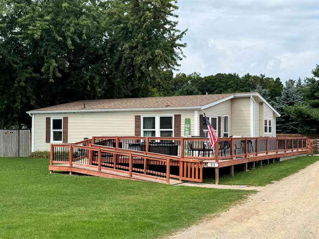 Homes For Sale - 93 E Kapplinger Drive <br/> Farwell, MI 48622