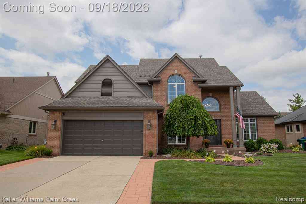 Homes For Sale - 48583 Village Drive <br/> Macomb, MI 48044
