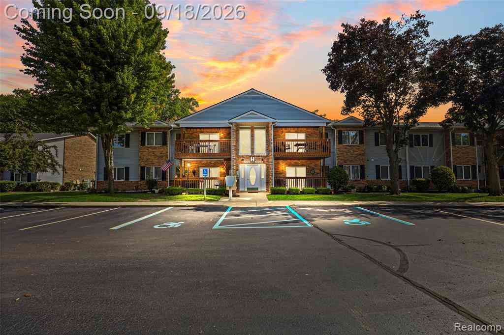 Condo For Sale - 1226 Shoemaker Drive  #35<br/> Westland, MI 48185