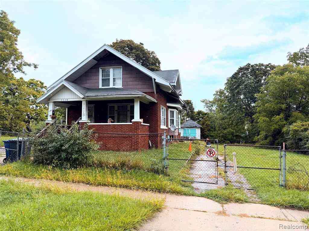 Homes For Sale - 1118 Garland Street <br/> Flint, MI 48503