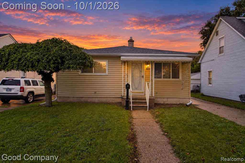 Homes For Sale - 4176 Kingston Street <br/> Wayne County, Dearborn Heights, MI 48125