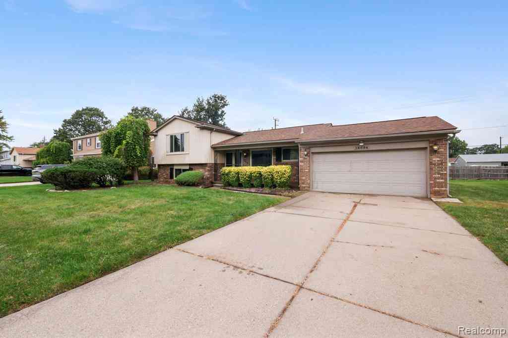 Homes For Sale - 38684 Meadowlawn Street <br/> Wayne, MI 48184