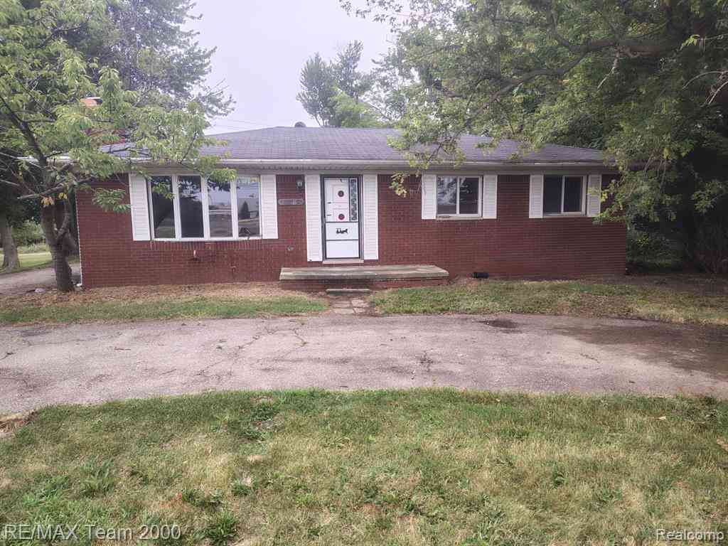 Homes For Sale - 30501 W Jefferson Avenue <br/> Gibraltar, MI 48173