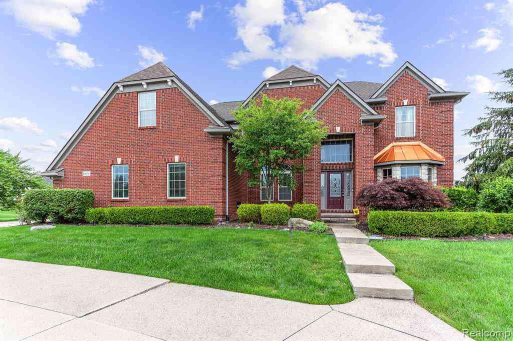 Homes For Rent - 16636 Victoria Court <br/> Northville, MI 48168