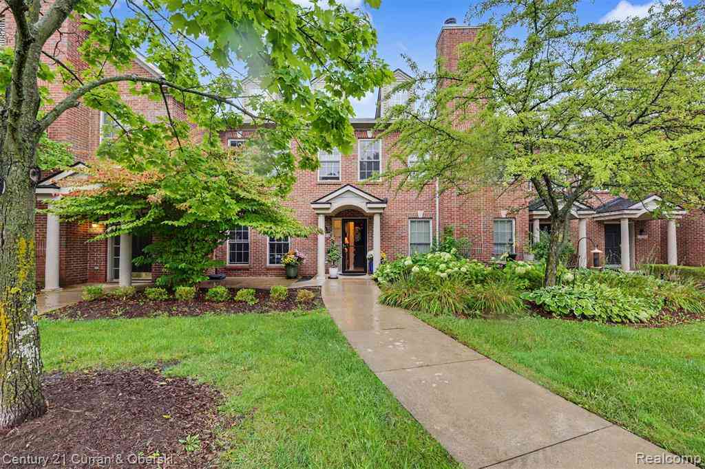 Condo For Rent - 5754 Hampshire Lane <br/> Ypsilanti, MI 48197