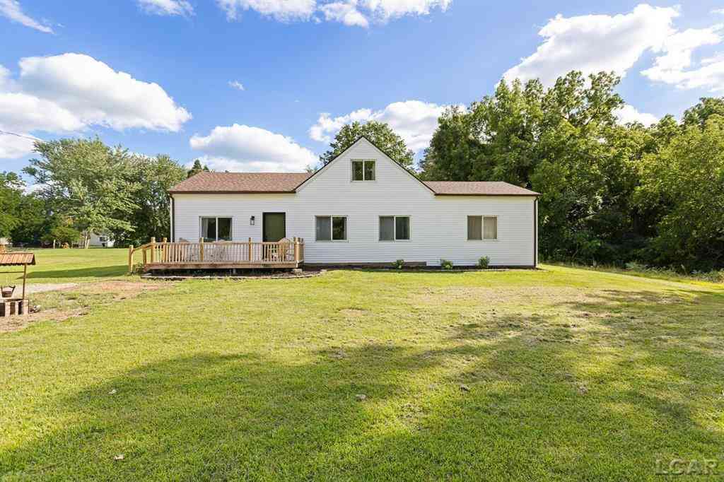 Homes For Sale - 12149 Bigelow Road <br/> Monroe County, Dundee, MI 48131