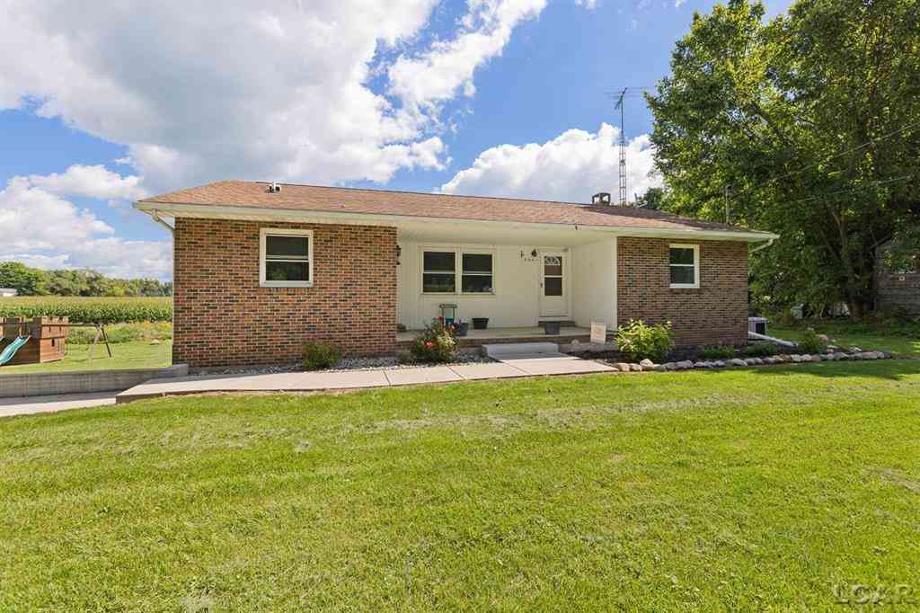 Homes For Sale - 9041 Tipton Highway <br/> Tipton, MI 49287