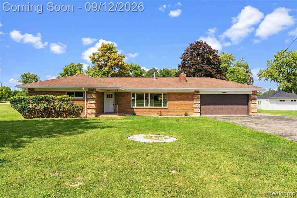 Homes For Sale - 4099 E Atherton Road <br/> Burton, MI 48519