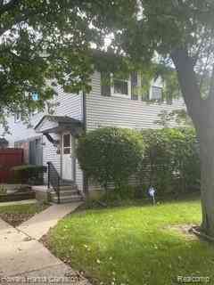 Condo For Sale - 10 Greenwoode Lane <br/> Pontiac, MI 48340