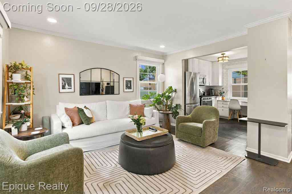 Condo For Sale - 706 Graefield Court <br/> Birmingham, MI 48009