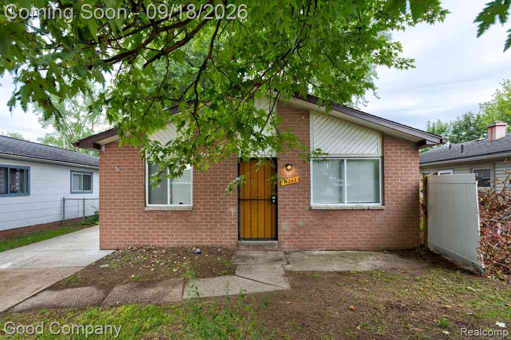 Homes For Sale - 11242 Ziegler Street <br/> Taylor, MI 48180
