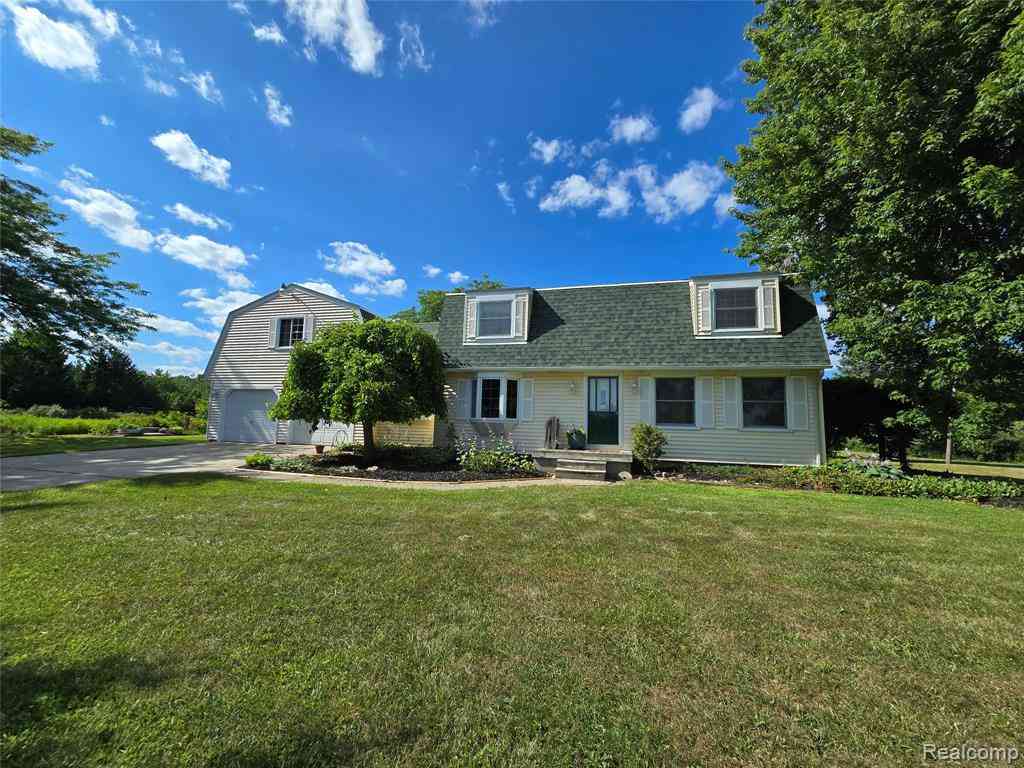 Homes For Sale - 5282 Mcintyre Road <br/> North Street, MI 48049