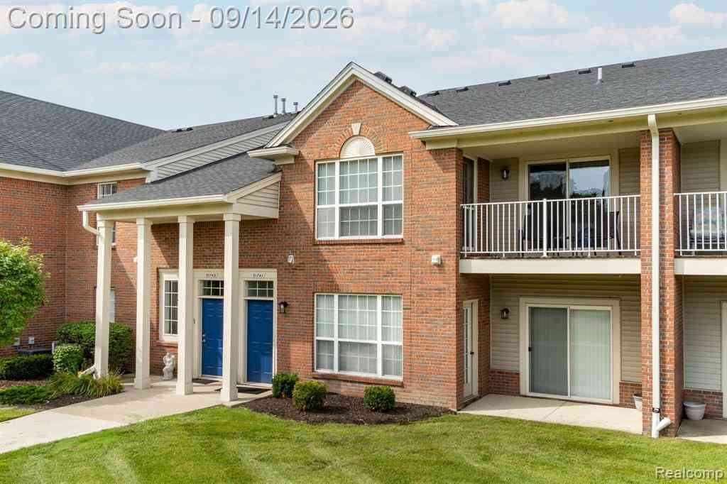 Condo For Sale - 51743 Adler Park Drive W W #65<br/> Chesterfield, MI 48051