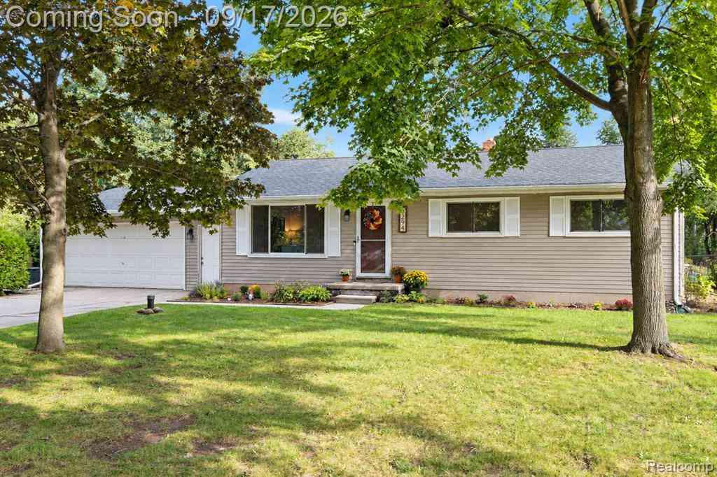 Homes For Sale - 3294 Genoa Road <br/> Clarkston, MI 48346