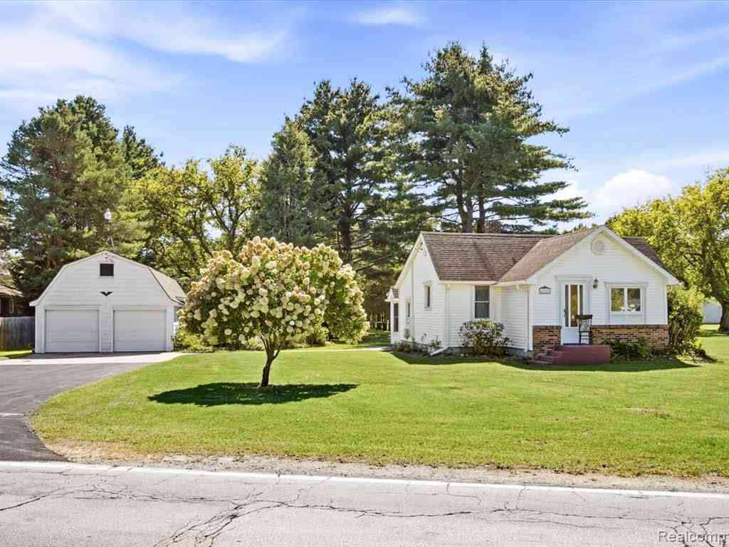 Homes For Sale - 4369 Atkins Road <br/> Port Huron, MI 48060