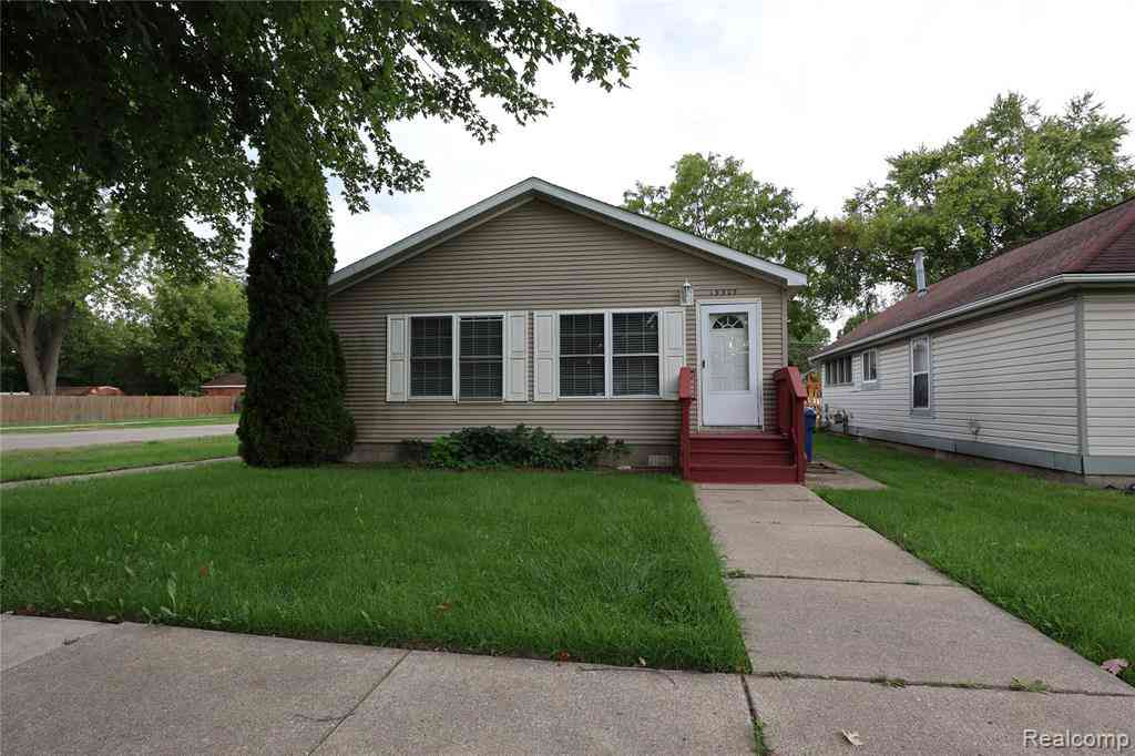 Homes For Rent - 19905 Seminole  <br/> Redford, MI 48240