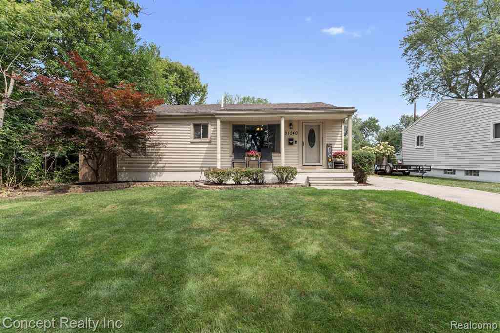 Homes For Sale - 31540 Hennepin Street <br/> Wayne County, Garden City, MI 48135