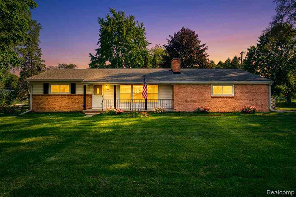 Homes For Sale - 3063 Britton Road <br/> Perry, MI 48872