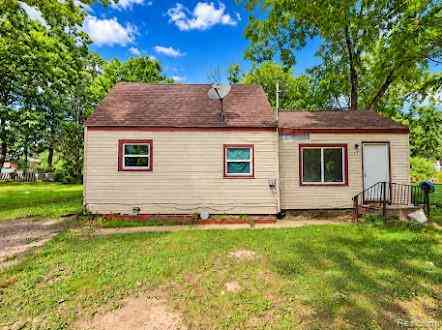 Homes For Sale - 1446 N Cornell Avenue <br/> Flint, MI 48505