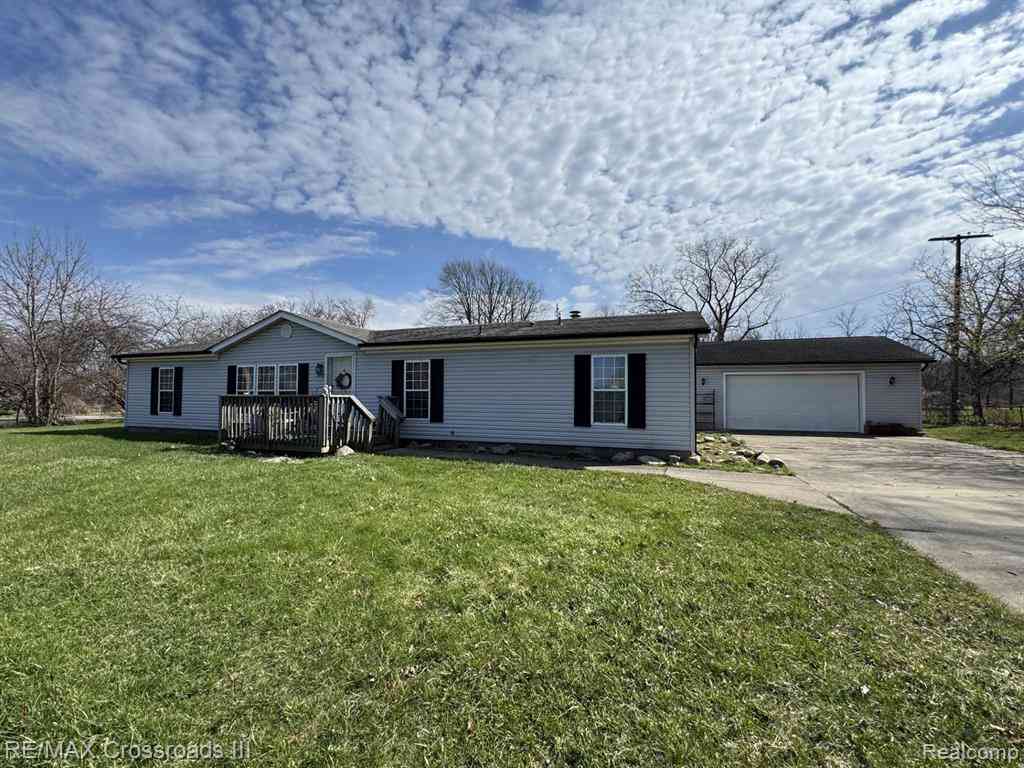 Homes For Sale - 29515 Charles Street <br/> Romulus, MI 48174