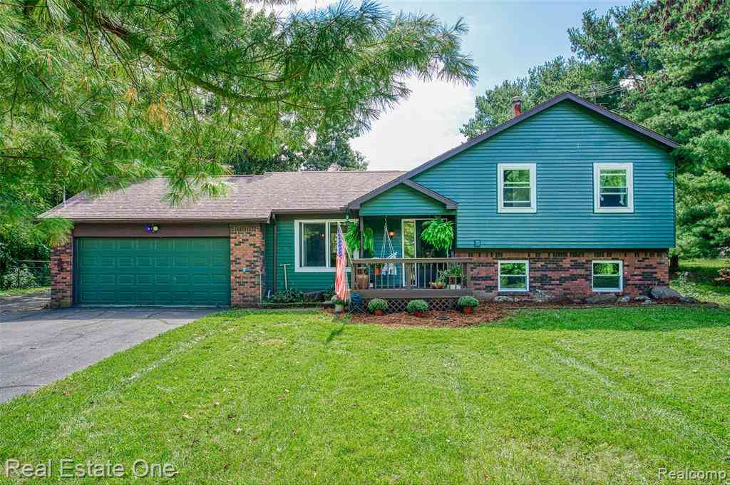 Homes For Sale - 5130 Iosco Road <br/> Ingham County, Webberville, MI 48892