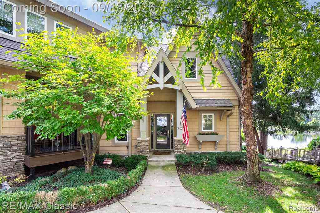 Condo For Sale - 462 Pondview Lane <br/> Milford, MI 48381