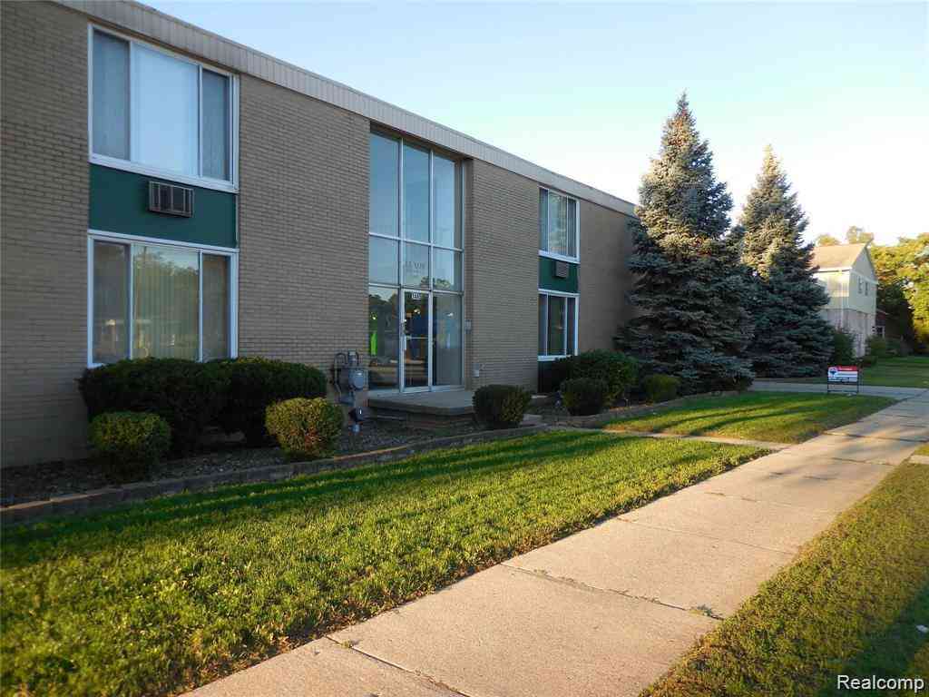 Condo For Rent - 1445 W 9 Mile Road  #APT 8<br/> Oakland County, Ferndale, MI 48220