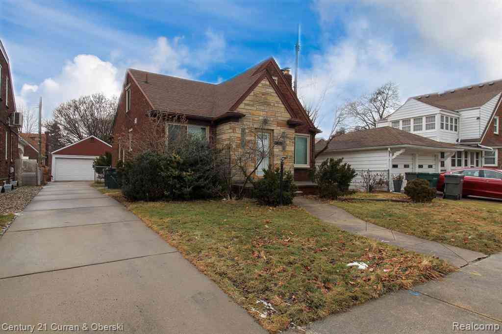Homes For Rent - 7907 W Morrow Circle <br/> Dearborn, MI 48126