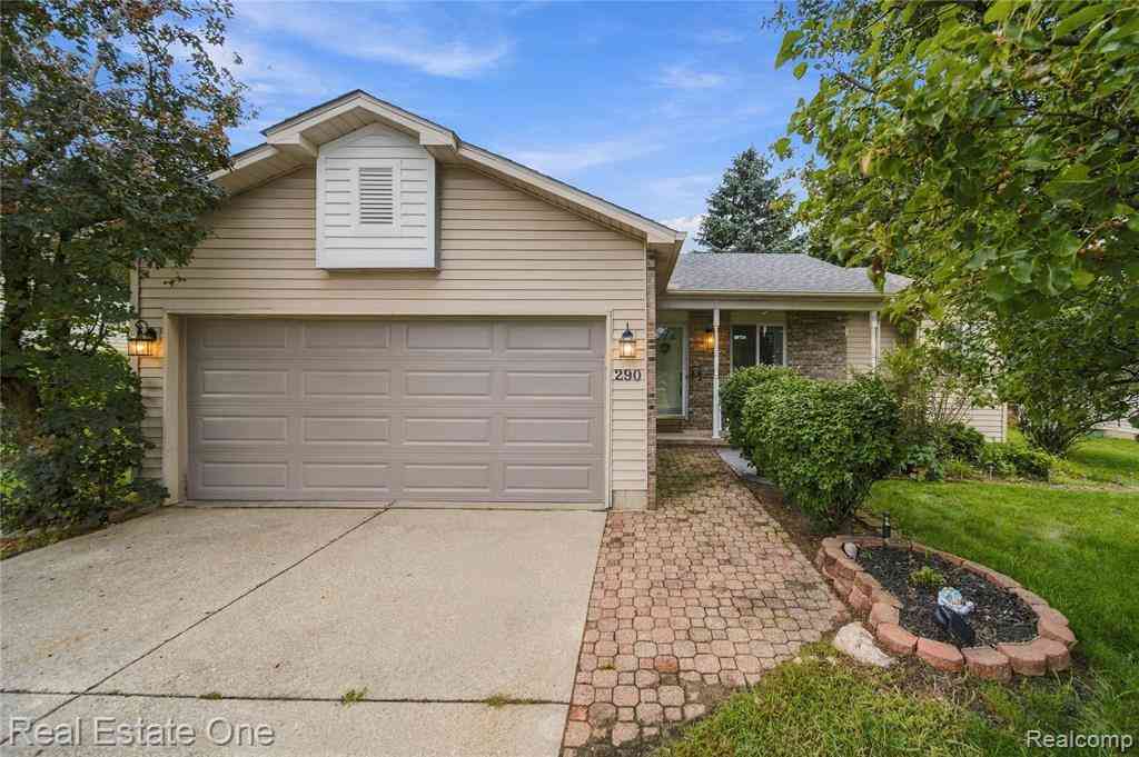 Homes For Sale - 290 Hyatt Lane <br/> Linden, MI 48451