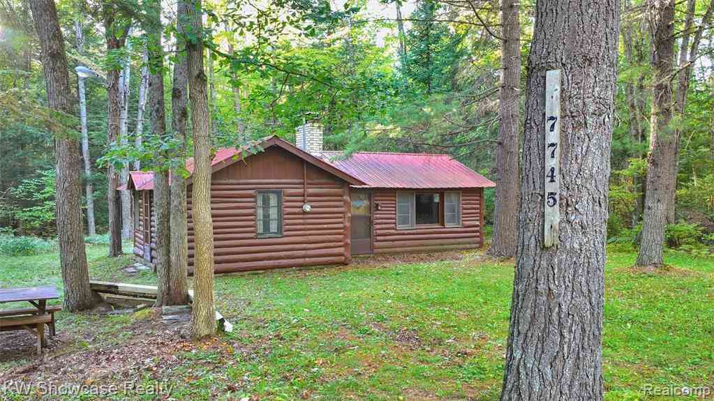 Homes For Sale - 7745 Alpine Drive <br/> Harrison, MI 48625