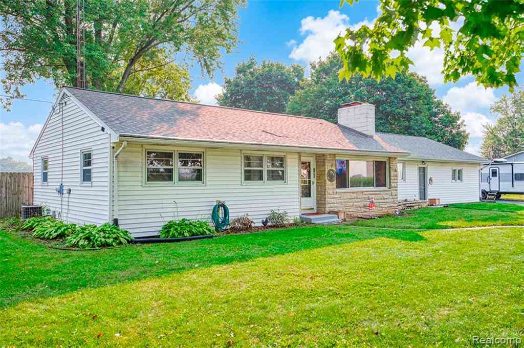 Homes For Sale - 195 Albion Road <br/> Albion, MI 49224
