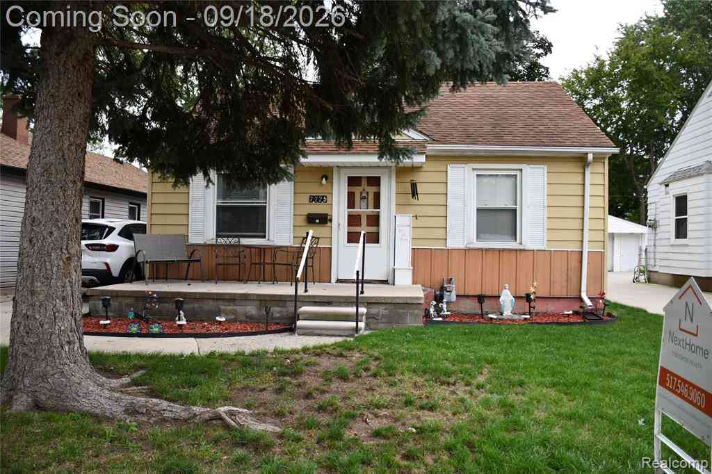 Homes For Sale - 7725 Jackson Street <br/> Taylor, MI 48180