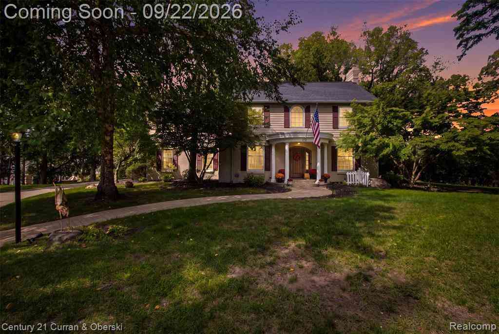 Homes For Sale - 215 Vorn Lane <br/> Bloomfield Hills, MI 48301