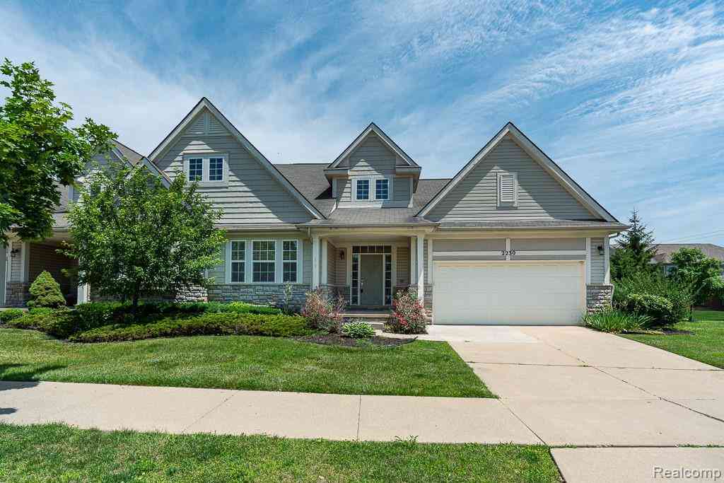 Condo For Sale - 2230 Palmetto  <br/> Commerce Twp, MI 48382