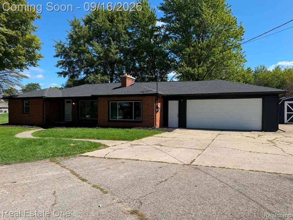 Homes For Sale - 3055 Atlas Road <br/> Davison, MI 48423