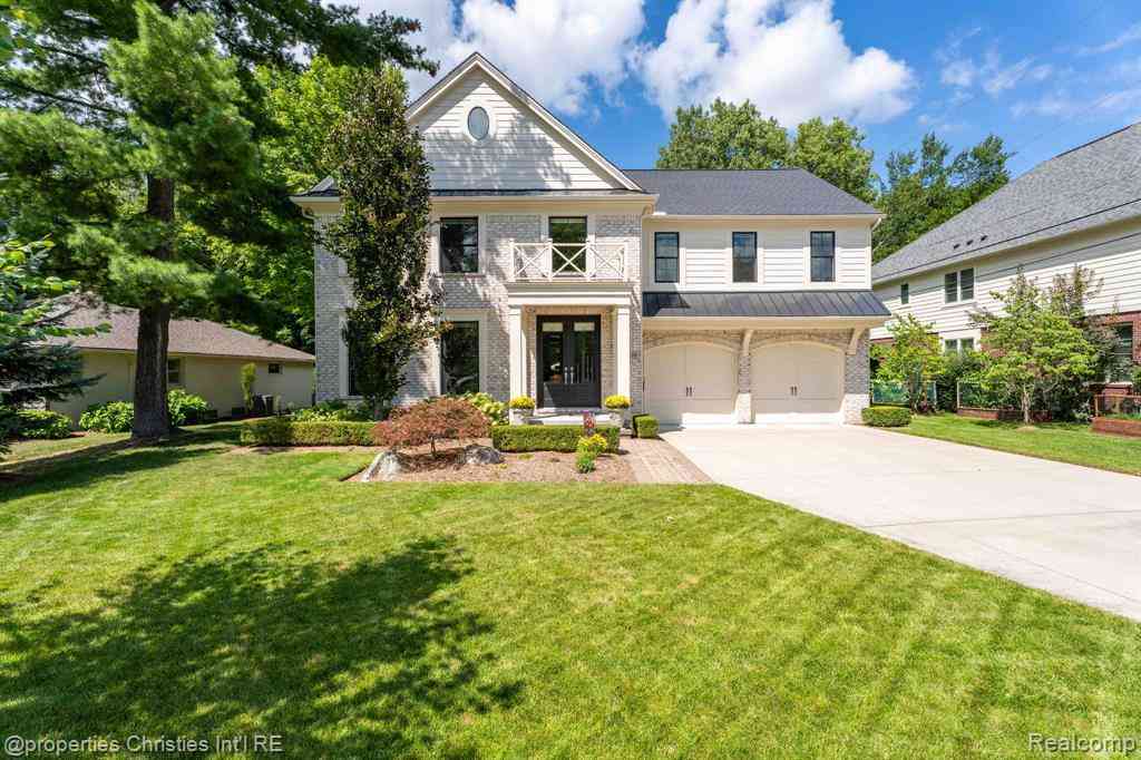 Homes For Sale - 1160 Hillside Drive <br/> Birmingham, MI 48009