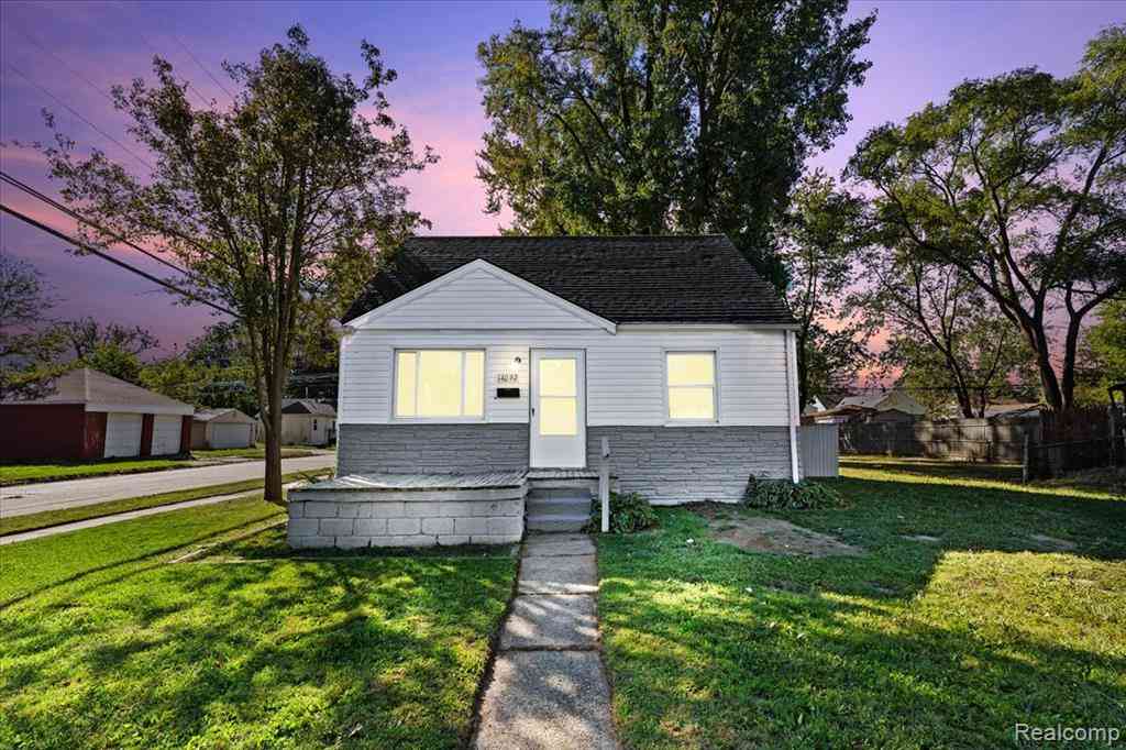 Homes For Sale - 14092 Knox Avenue <br/> Warren, MI 48089