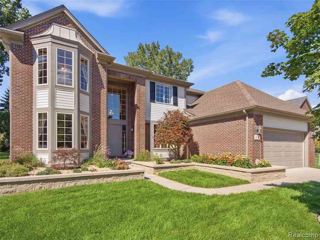 Homes For Sale - 3332 Empire Drive <br/> Rochester, MI 48309