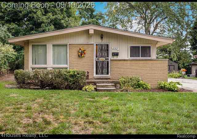 Homes For Sale - 442 Boyd Street <br/> Pontiac, MI 48342