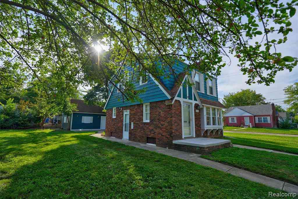Homes For Sale - 3517 Norwood Drive <br/> Flint, MI 48503